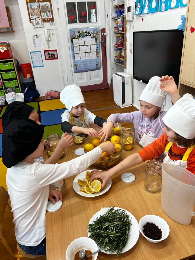 Gajowickie Skrzaty zdrowo fermentują - cytryny