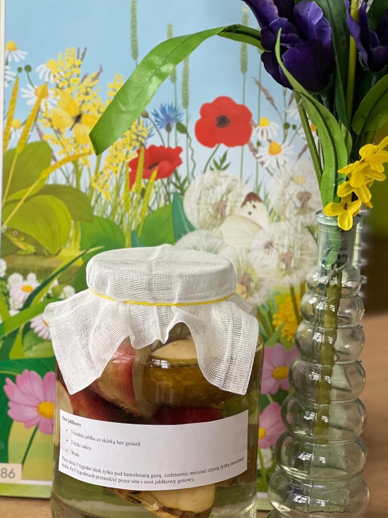 Gajowickie Skrzaty zdrowo fermentują-ocet jabłkowy